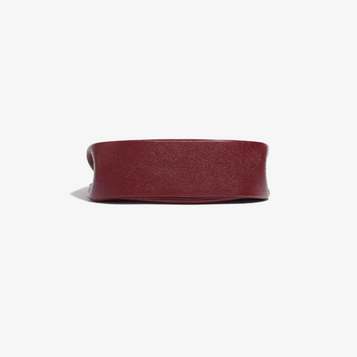 Premium Hermès Replica Kelly Pochette Courchevel Bordeaux/Gold GHW - Direct Luxury Fashion - Image 3