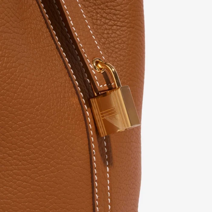 Premium Hermès Replica Picotin 18 Taurillon Clemence Gold GHW - Direct Luxury Fashion - Image 7